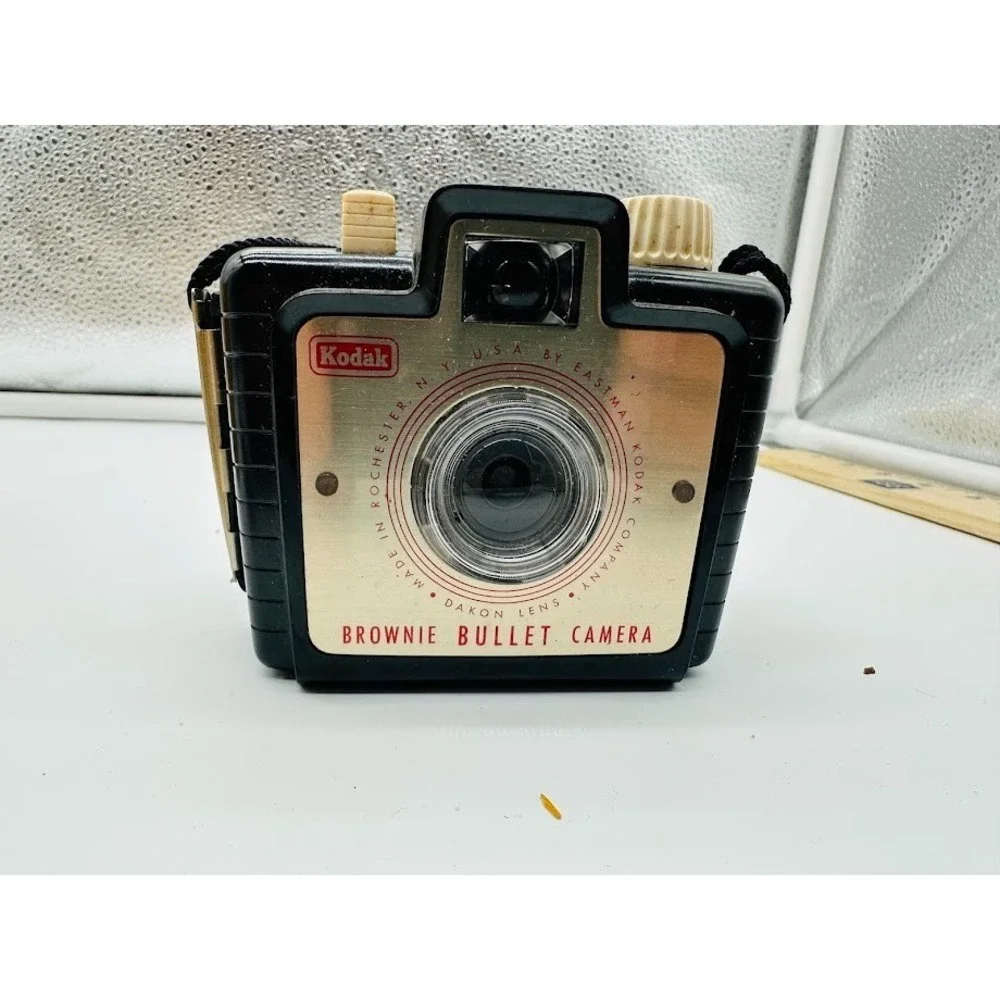 VTG 1959 Brownie Bullet Kodak Camera No 26 Black Original Box‎ Instructions USA